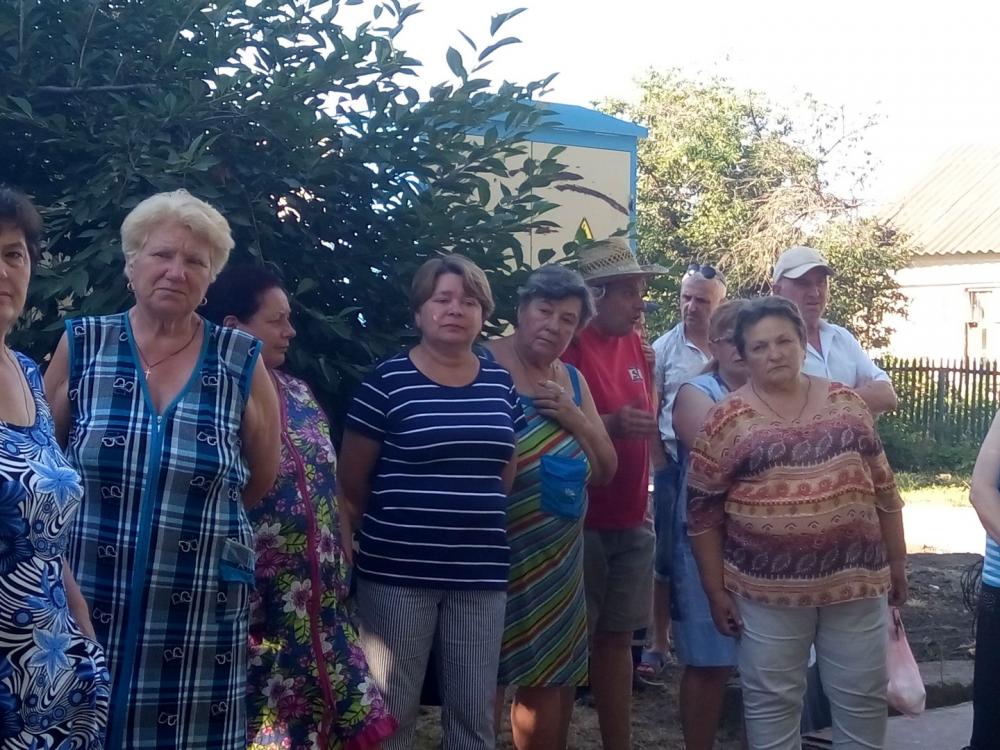 На Селекционной отремонтируют дорогу - итоги встречи жителей с Олегом Этнаровичем