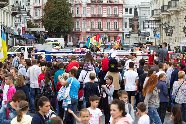Одесситы пробежали Вверх по Потемкинской