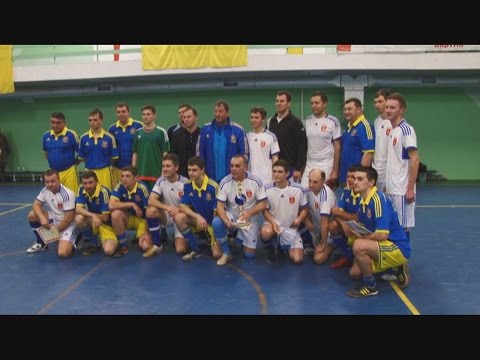 День местного самоуправления отметили футбольным матчем